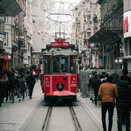 Great Location, Modern 1br At The Heart Of Taksim